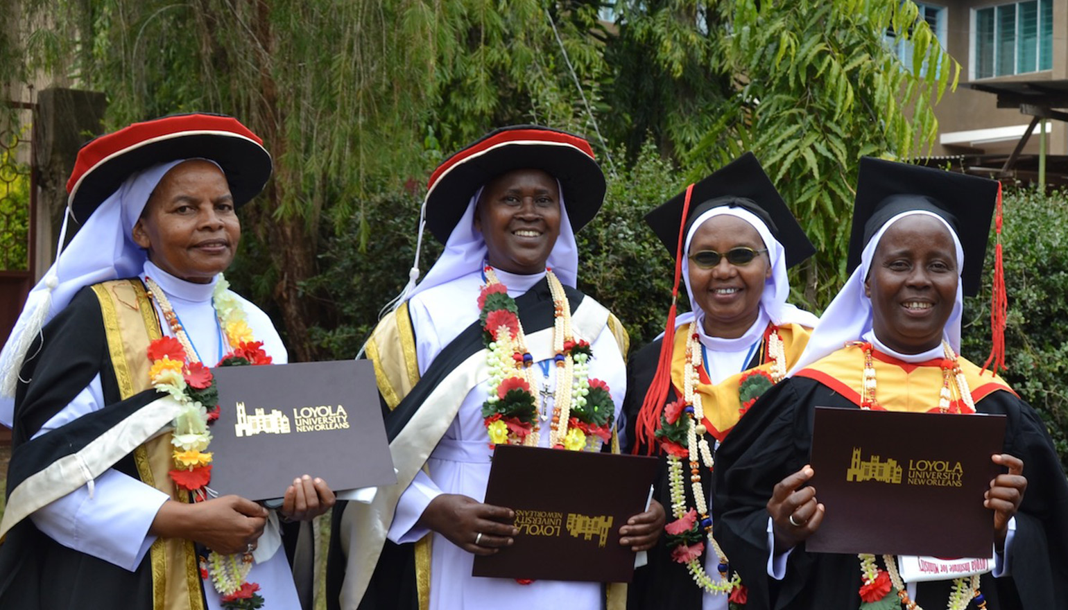 Group of international LIM students