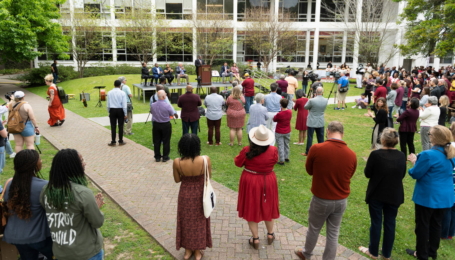 Xavier Cole meets the public on the Peace Quad